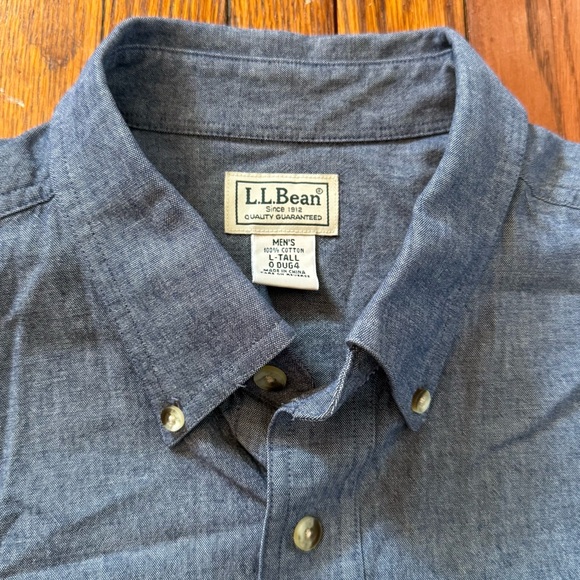 L.L. Bean Button Down Long Sleeve Shirt - Picture 3 of 13